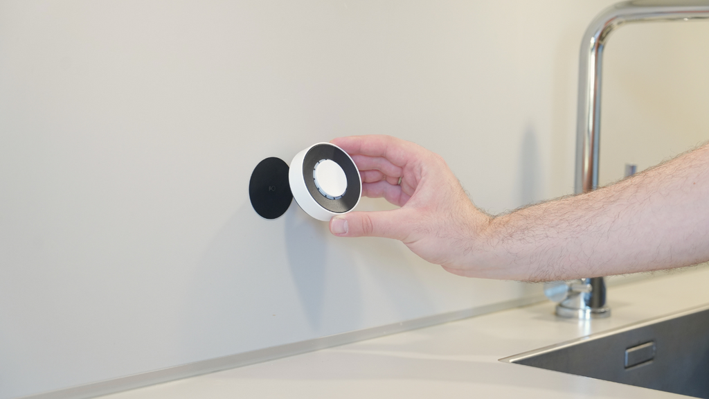 Flic Twist | Metal Plate