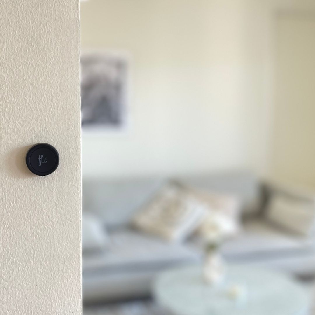 Flic Button | Six Pack | Black